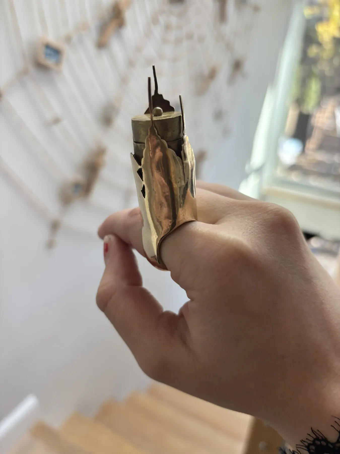 Ny Ring On Hand