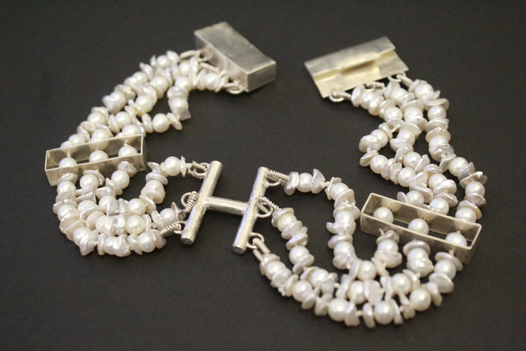 H Choker